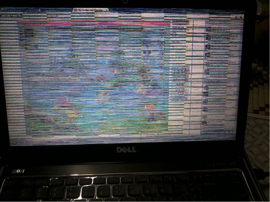 Nguyên nhân màn hình laptop bị nhòe: Do đèn cao áp