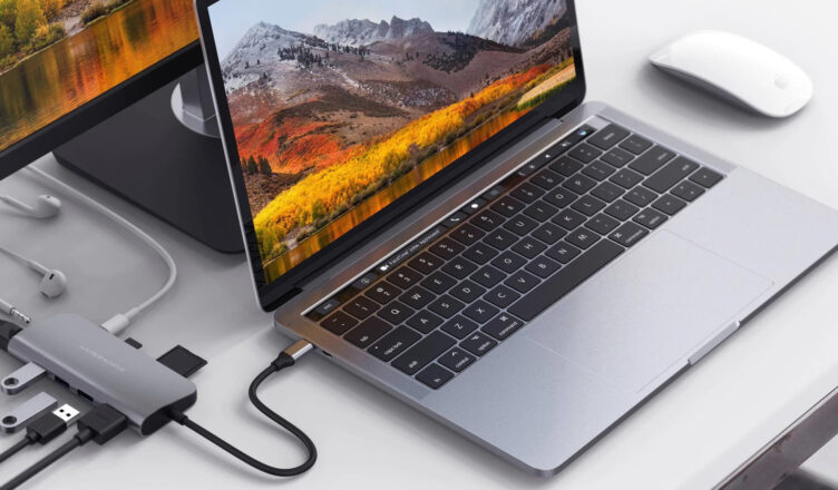Xử lý nhanh tại sao laptop sạc không vào điện